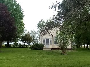 13813 E 525 North Rd, Heyworth, IL 61745