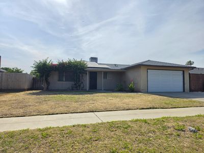 4571 N Kavanagh Ave, Fresno, CA, 93705