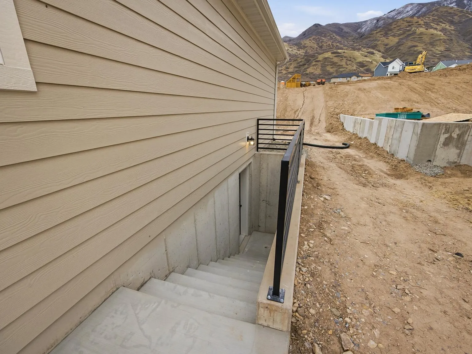Brand New Basement Apartment - 3BR/2BA — Photo 2
