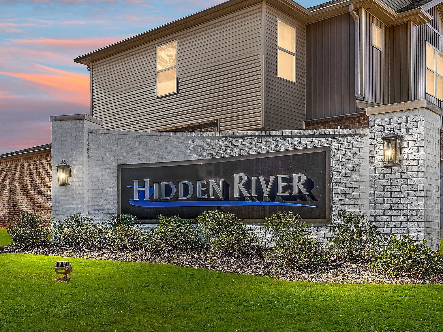 Hidden River Townhomes — Photo 2