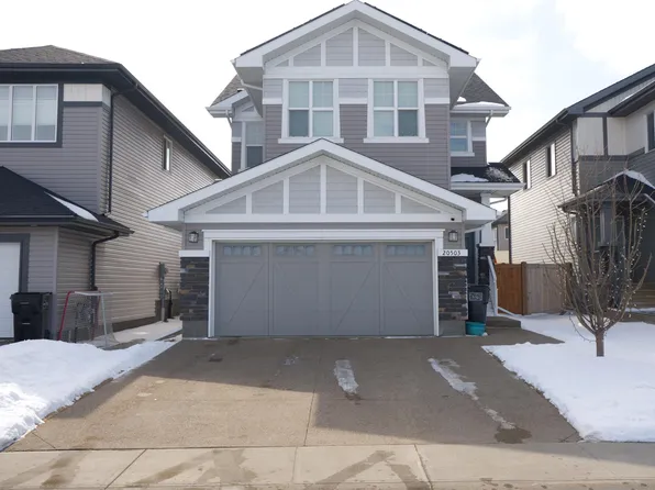 20503 99th Ave NW, Edmonton, AB T5T 6S5