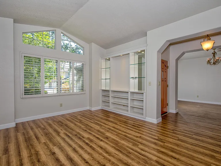 3800 Sheffield Cir — Photo 6