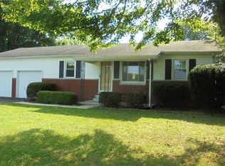 6031 N 330 W, Columbus, IN 47201