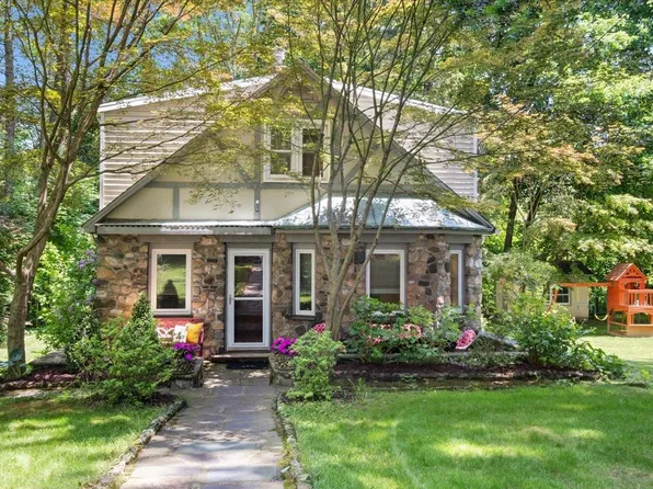 32 Tighe Road, Yorktown Heights, NY 10598