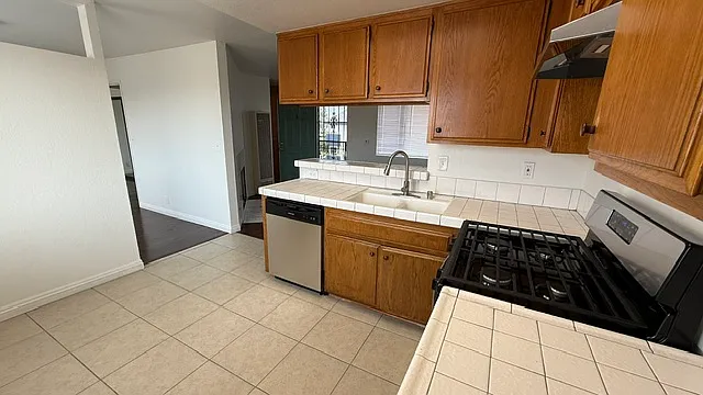 12526 Cranbrook Ave #6 — Photo 14