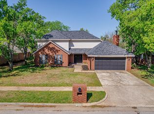 16725 Sunny Hollow Rd, Edmond, OK 73012