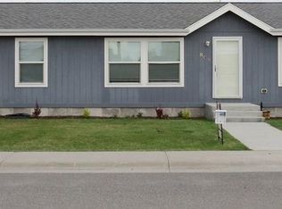 809 Tundra Dr, Riverton, WY 82501