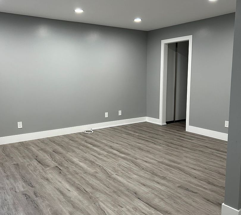 1st image of 622 S Broadway #10