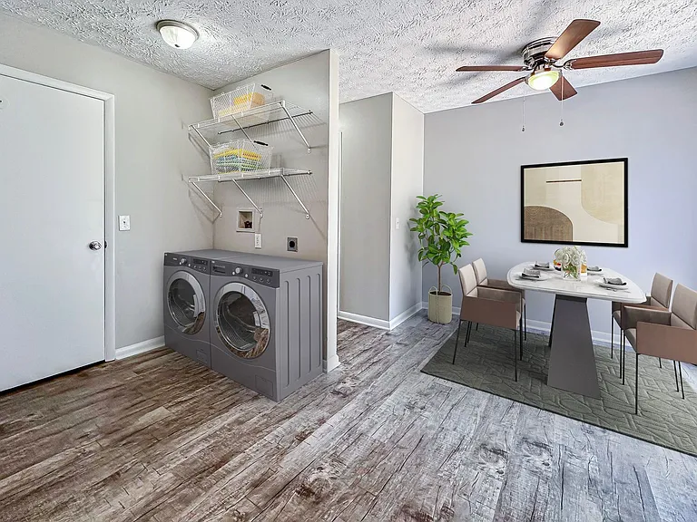 2021 N Sizer Ave #L — Photo 54