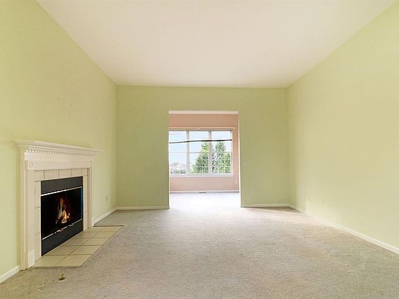 3rd image of 1333 Nottington Ct
