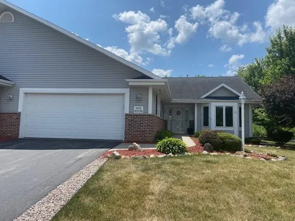 N119W17739 Cove LANE #17, Germantown, WI 53022