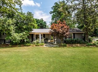912 Green Hills Rd, Knoxville, TN 37919