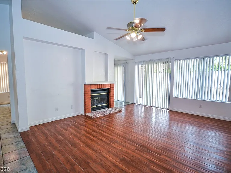 6762 Shelter Ln — Photo 23