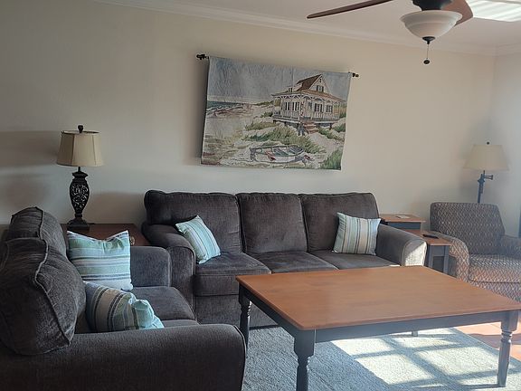 2nd image of 559 Cove Dr