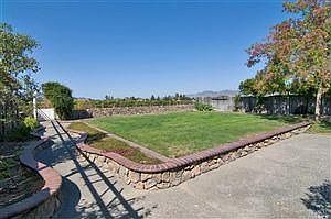 2nd image of 2438 Flagstone Dr