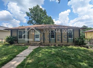 2003 N York St, Independence, MO 64058