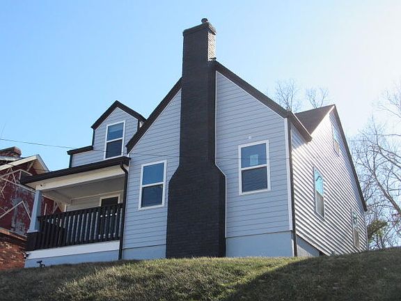 4th image of 410 E Locust St