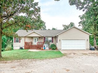 11498 Cedar Dr, Joplin, MO 64804