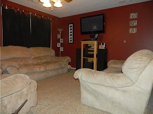 3rd image of 307 S Lincoln Ave