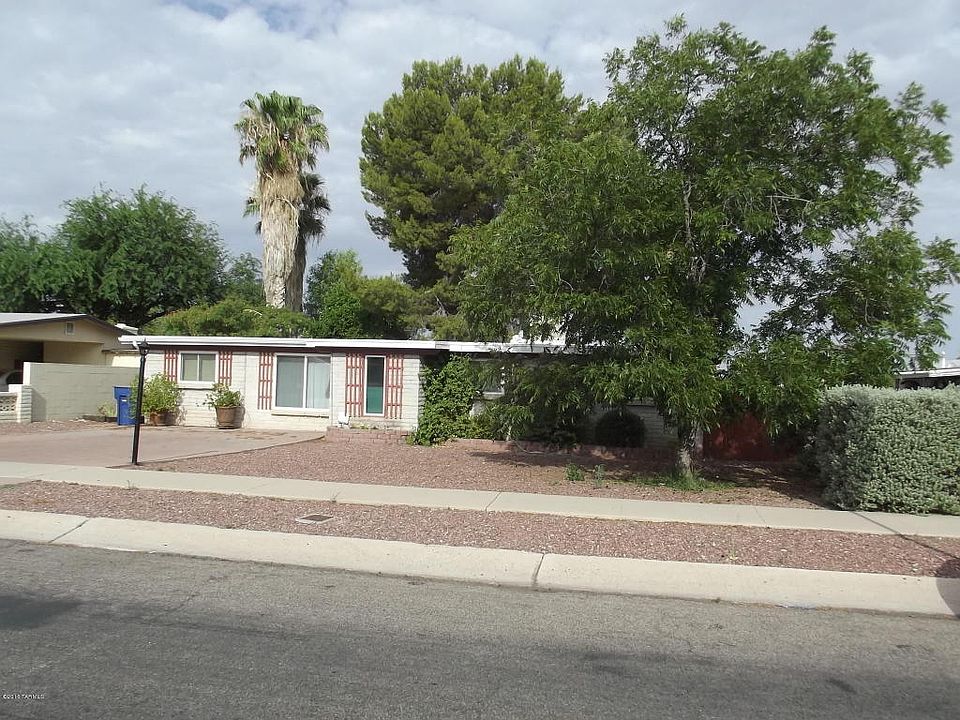 1st image of 4810 S Mountain Ave