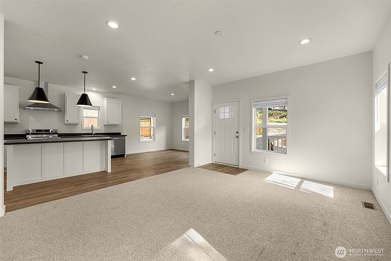 4th image of 487 Haussler Road