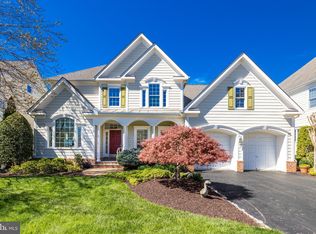 8174 Snead Loop, Gainesville, VA 20155