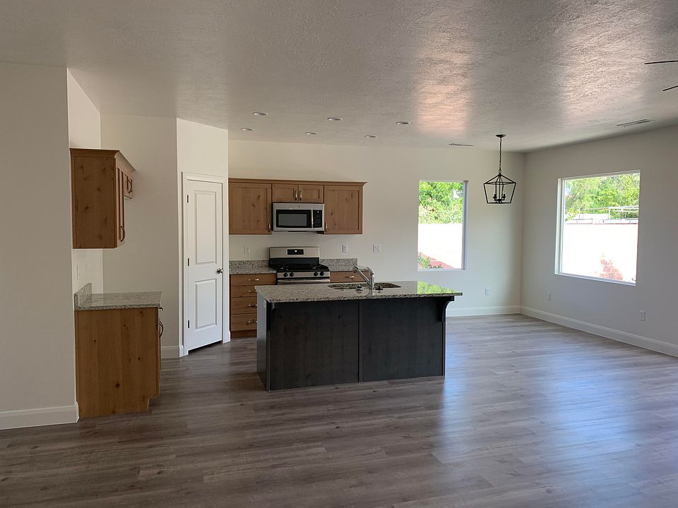 2nd image of 46 W 100 N Lot 2
