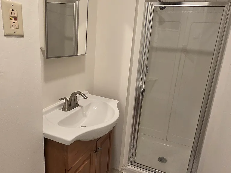 14 Battery St #4R — Photo 18