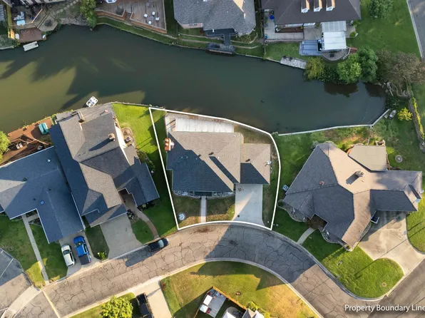 204 Millpond Dr, Longview, TX 75604