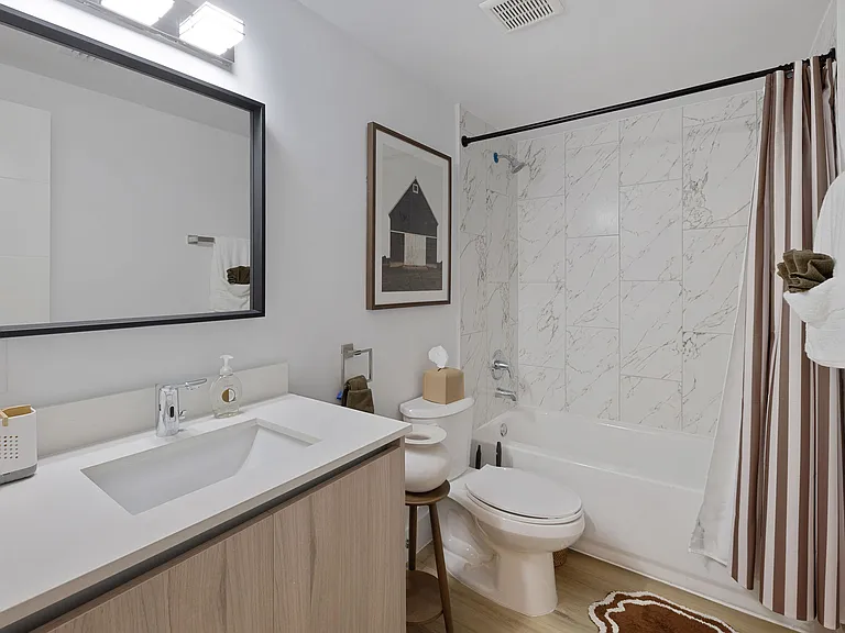 1542 NW 2nd St #105 — Photo 13