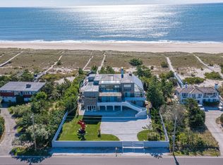 19 Dune Rd, East Quogue, NY 11978