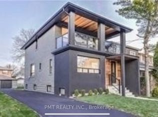 119 9th St, Toronto, ON M8V 3E5