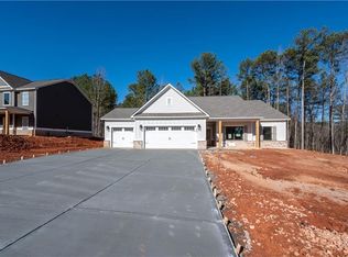 60 Boxwood Dr, Monroe, GA 30655
