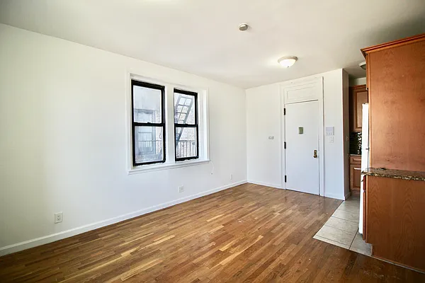 Rented by Hagstrom Management Inc | media 26
