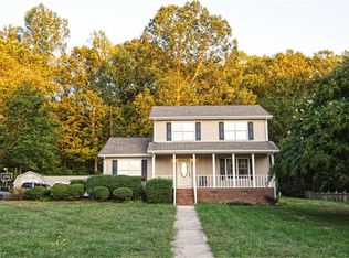 3202 Copthorne Dr, Greensboro, NC 27410