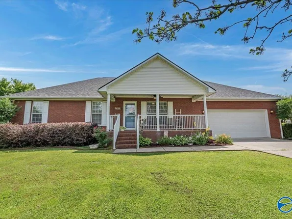 1701 Brookmeade Ave, Athens, AL 35611