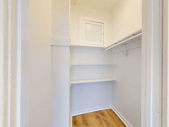 5th image of 1055 Mason St APT 2