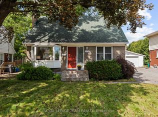 873 Smyth Rd, Ottawa, ON K1G 1P4