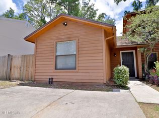 5682 Bennington Dr, Jacksonville, FL 32244