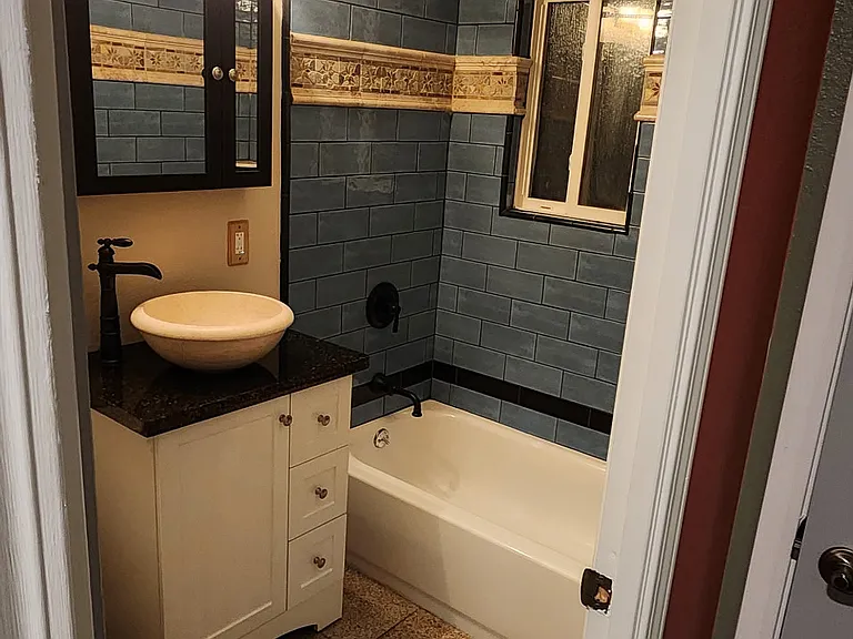 506 San Marco St — Photo 13