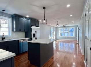 27 Amity St #1, Providence, RI 02908