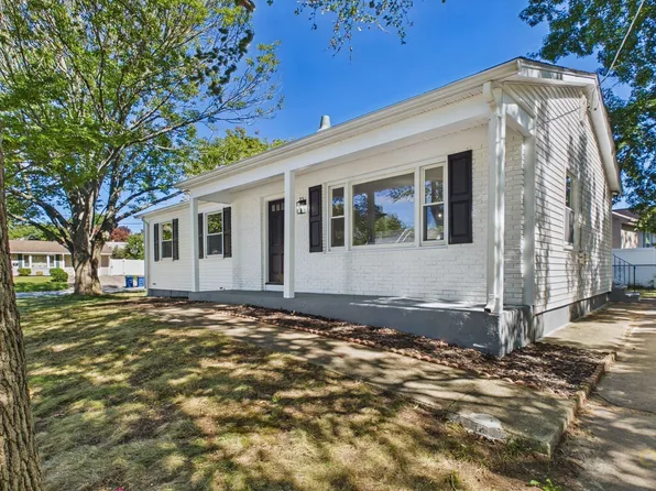 109 Easton St, New Bedford, MA 02746