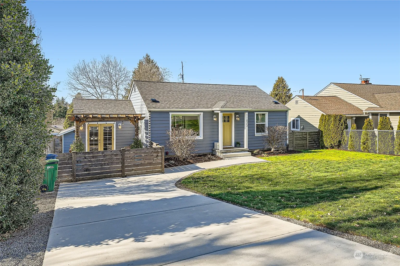 11023 Parkview Avenue S photo 1