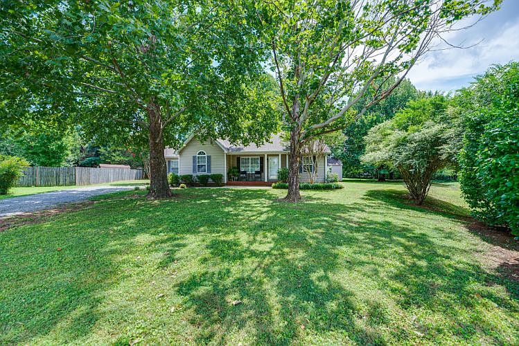 1st image of 1807 Peralto Pl