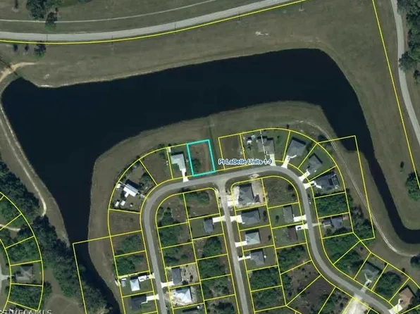 3025 Birwood Cir, Labelle, FL 33935