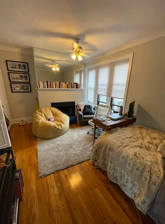 639 W Roscoe St — Photo 2