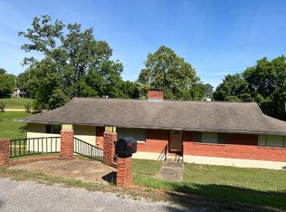 87 Ridgecrest Dr, Starkville, MS 39759