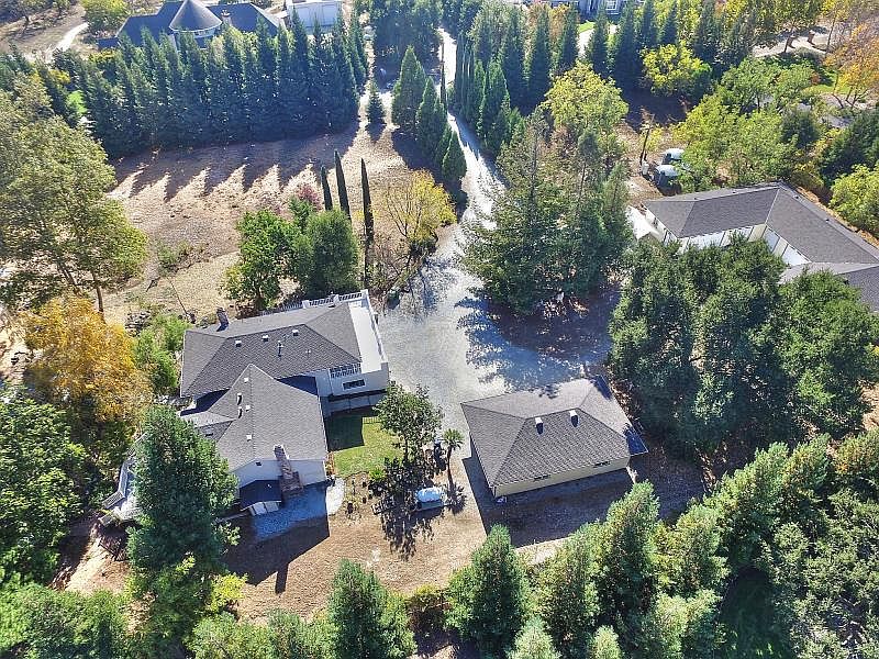 1st image of 16241 Paradise Valley Ln