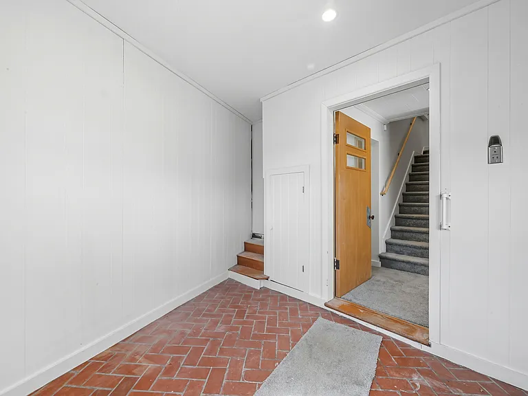 64 Leighton Rd — Photo 5