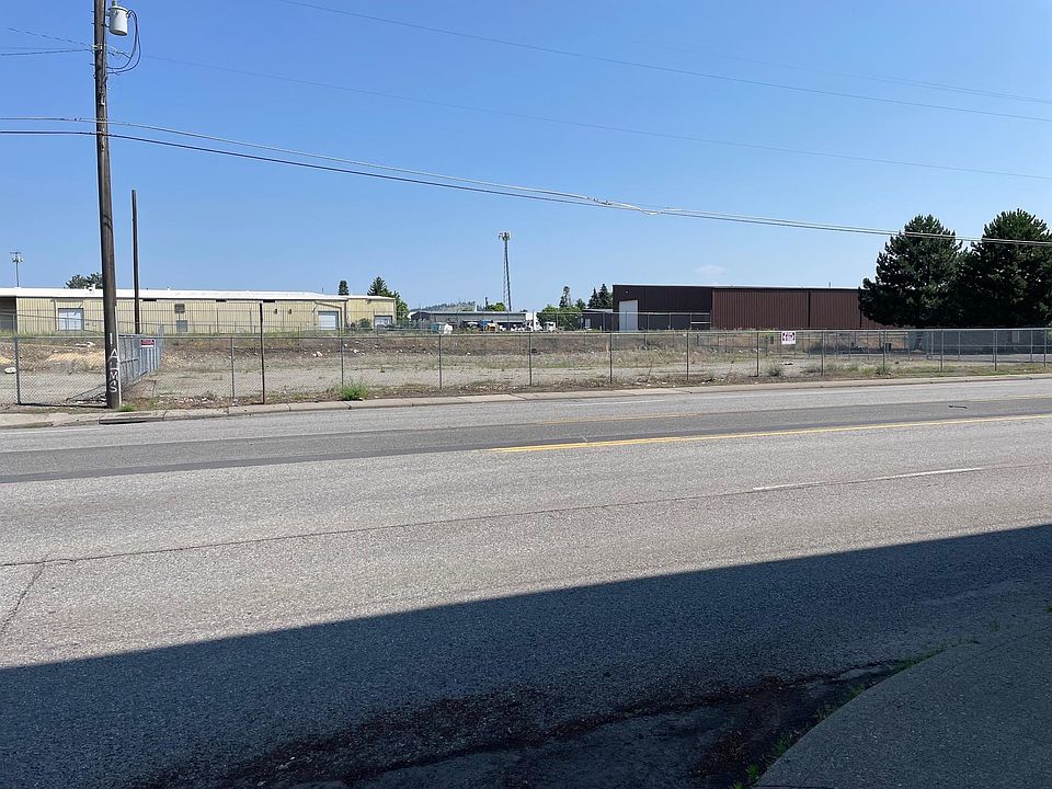 1st image of 3911 E Sprague Ave